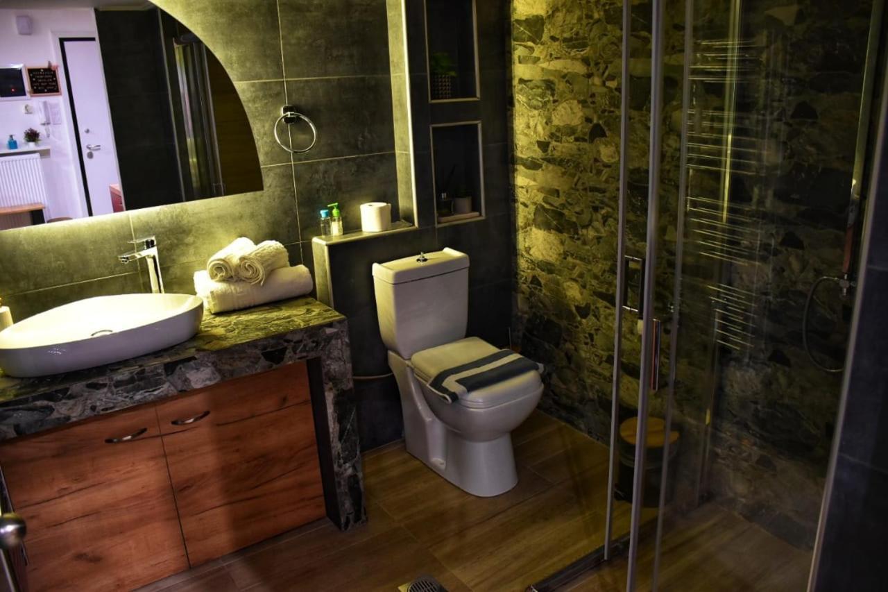 Alexander Apartment Серес Екстериор снимка