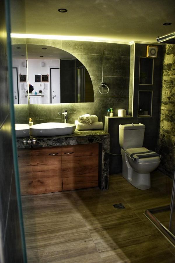 Alexander Apartment Серес Екстериор снимка