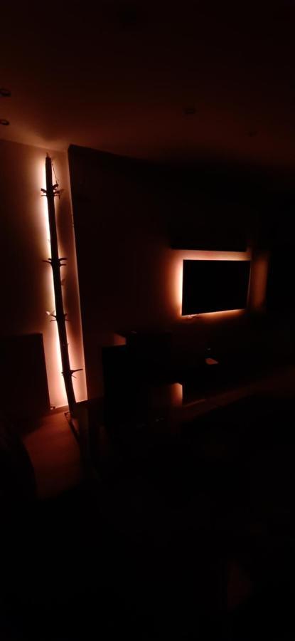 Alexander Apartment Серес Екстериор снимка
